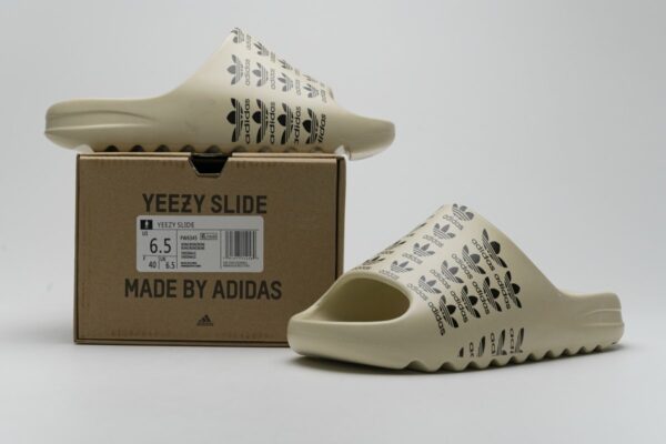 FW6345 adidas Yeezy Slide - Image 2
