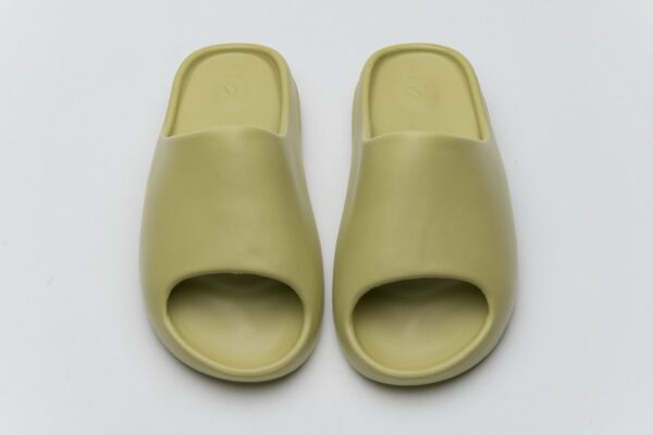 FX0494 adidas Yeezy Slide “RESIN” - Image 7