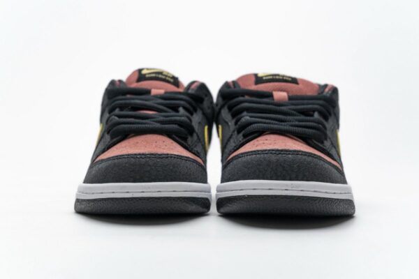 504750-076 Nike Dunk Low Premium SB QS“Walk Of Fame” - Image 5