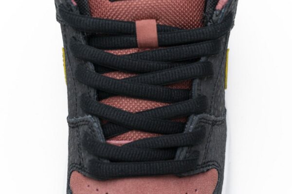 504750-076 Nike Dunk Low Premium SB QS“Walk Of Fame” - Image 8