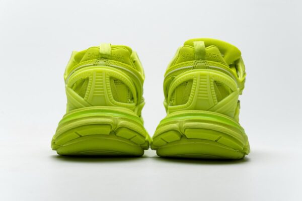 570391 W2GN3 1090 Blenciaga Track 2 Sneaker Black White - Image 7