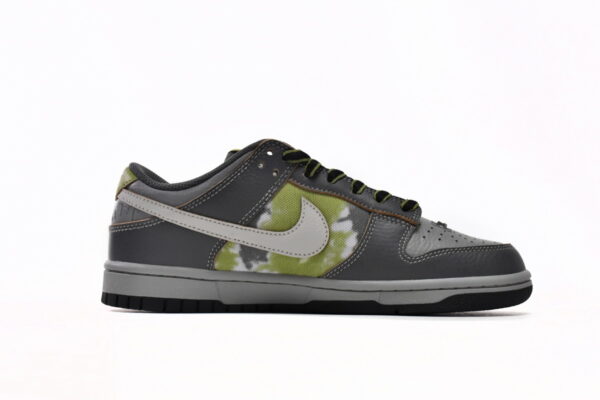 HUF x Nike Dunk Low SB Friends and Family - Image 6